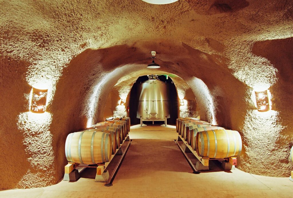 Merus Wine Cave & Tasting Room